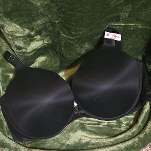 Victoria's Secret Black Smooth Pushup Bra - Women's Intimates
